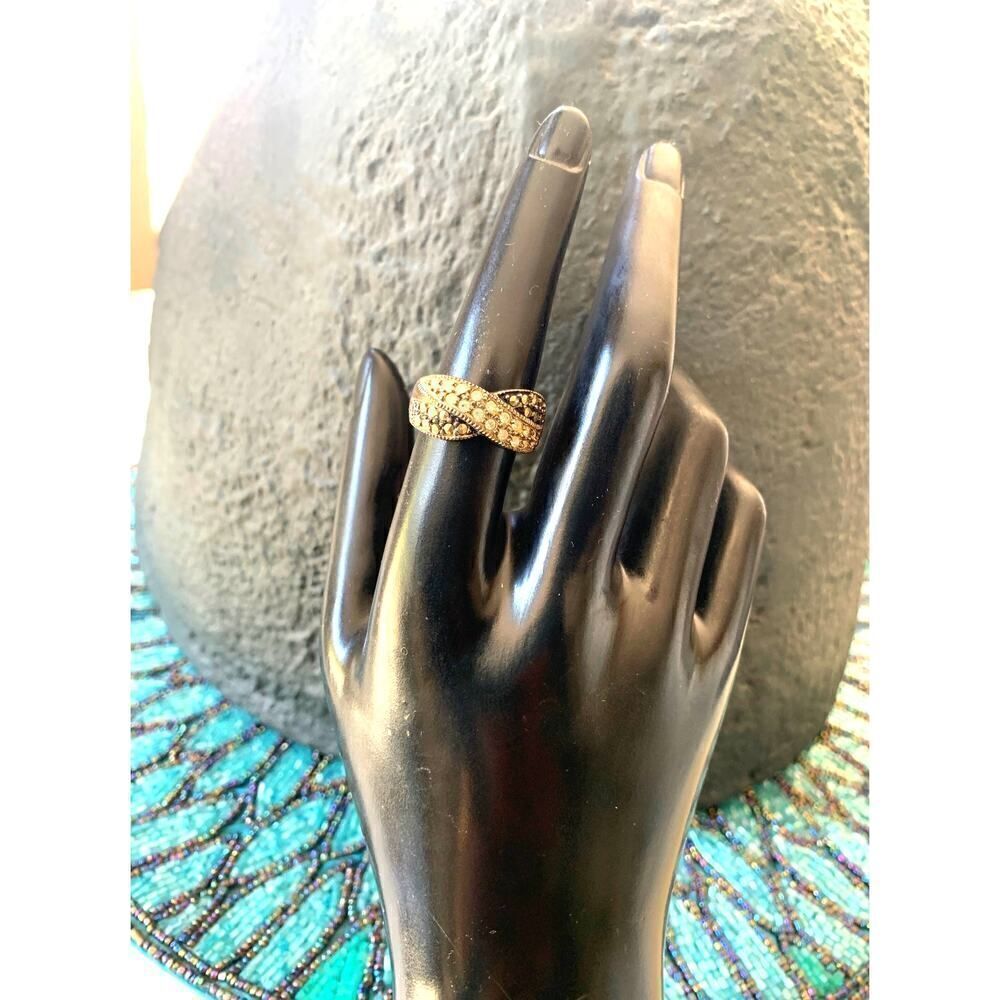 Sparkling Vintage White Quartz & Marcasite Twist Overlap ring, Silver, Stamped